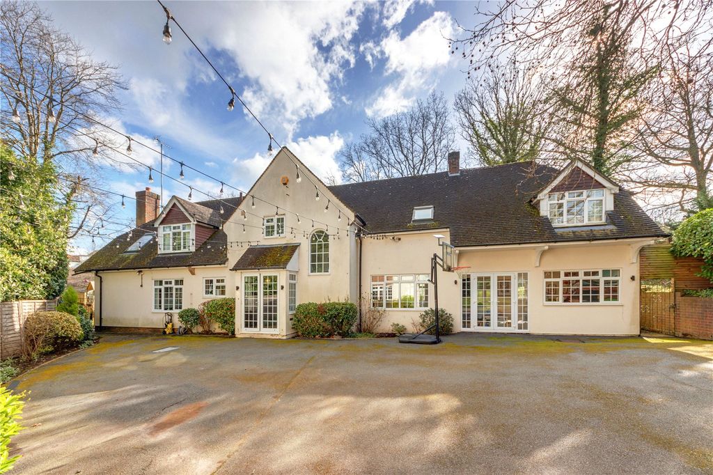 Property photo 1 of 32 Picture No. 22