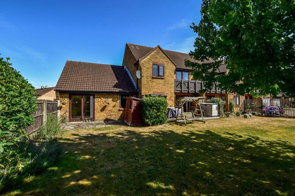 Property photo 3 of 17