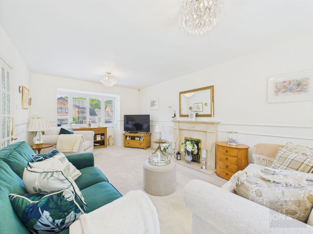 Property photo 2 of 24