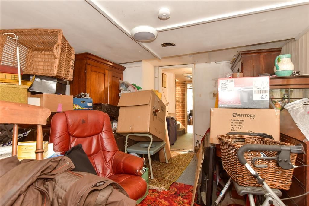 Property photo 3 of 8 Lounge/Diner