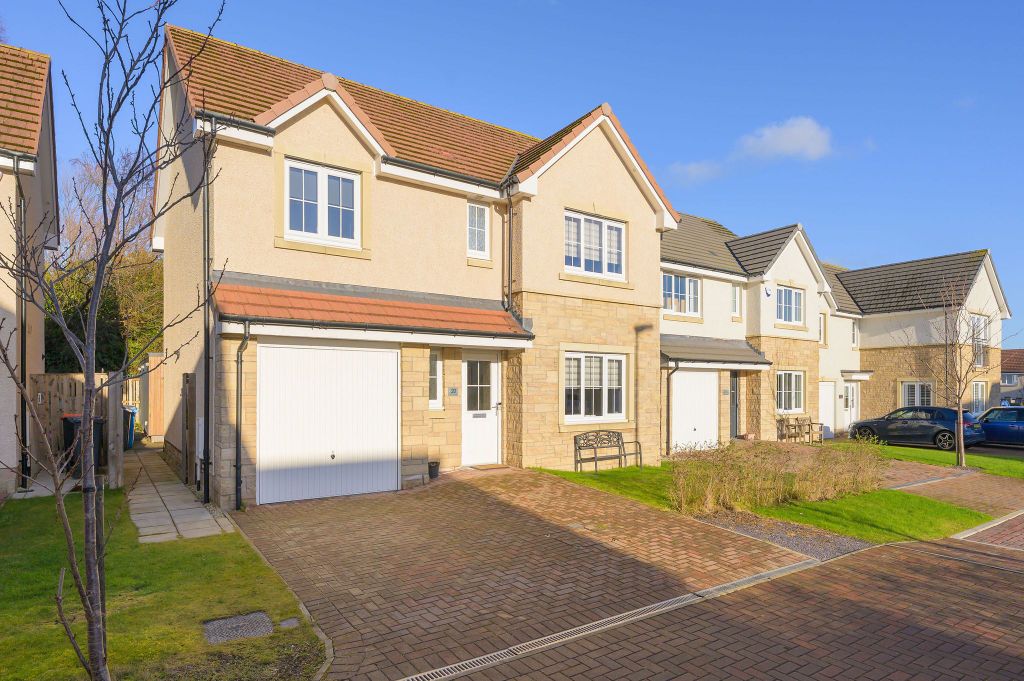 Property photo 1 of 23