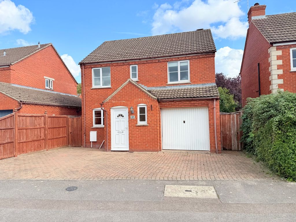 Property photo 1 of 16 External