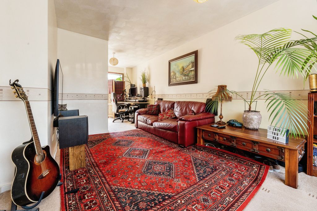 Property photo 3 of 17 2F06924B-9A13-ee11-9Cbe-6045Bdd0Ef4d