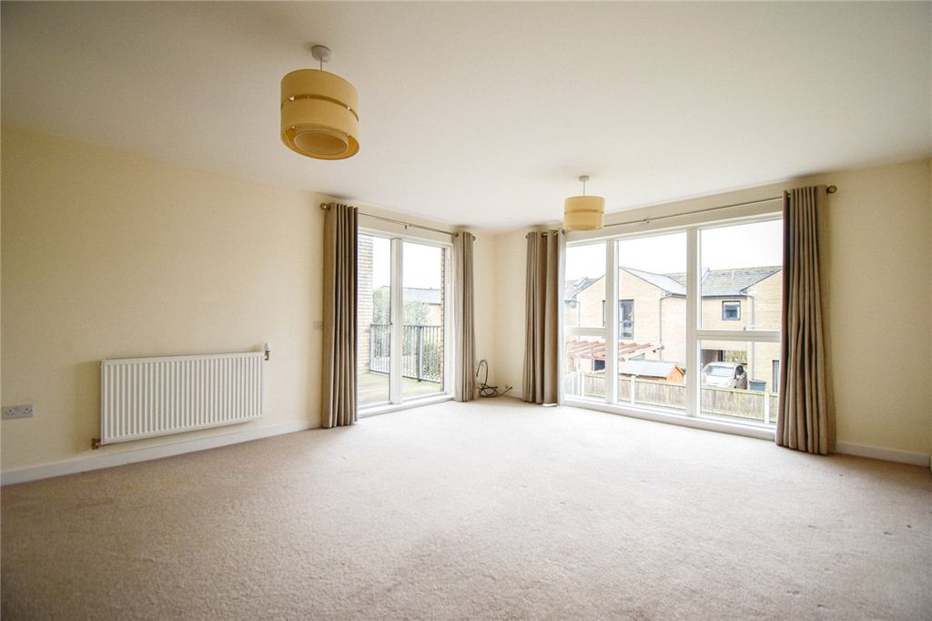 Property photo 3 of 20 Picture No. 09