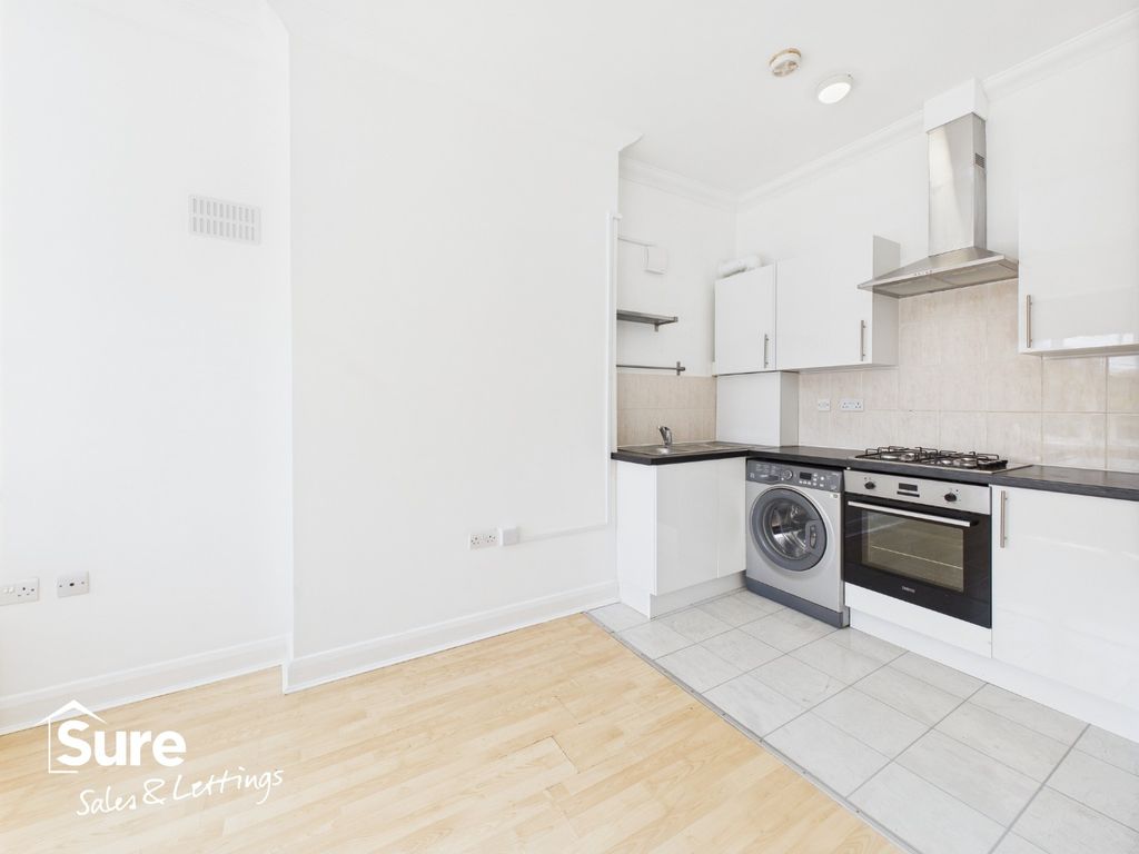 Property photo 3 of 9 1952083