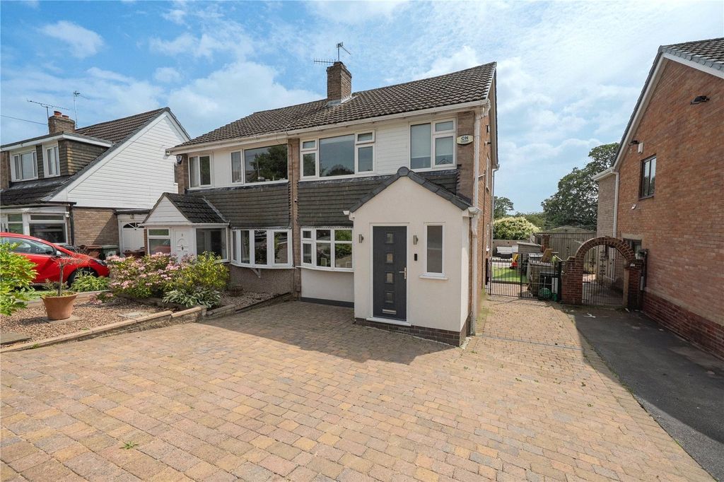 Property photo 1 of 21 Picture No. 23