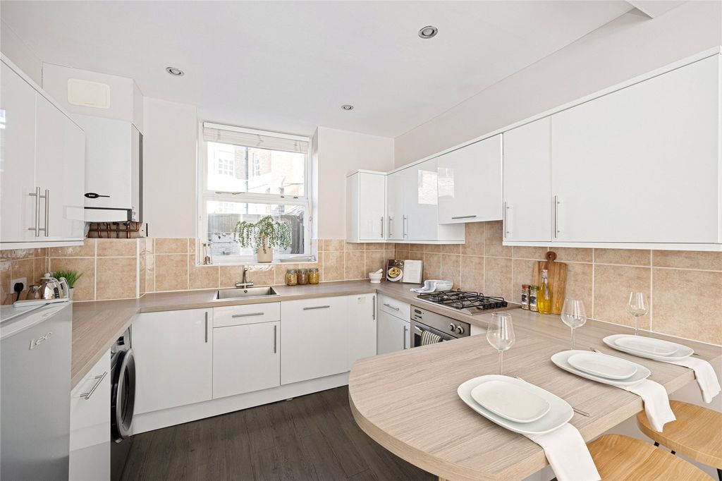 Property photo 3 of 14 Picture No. 37