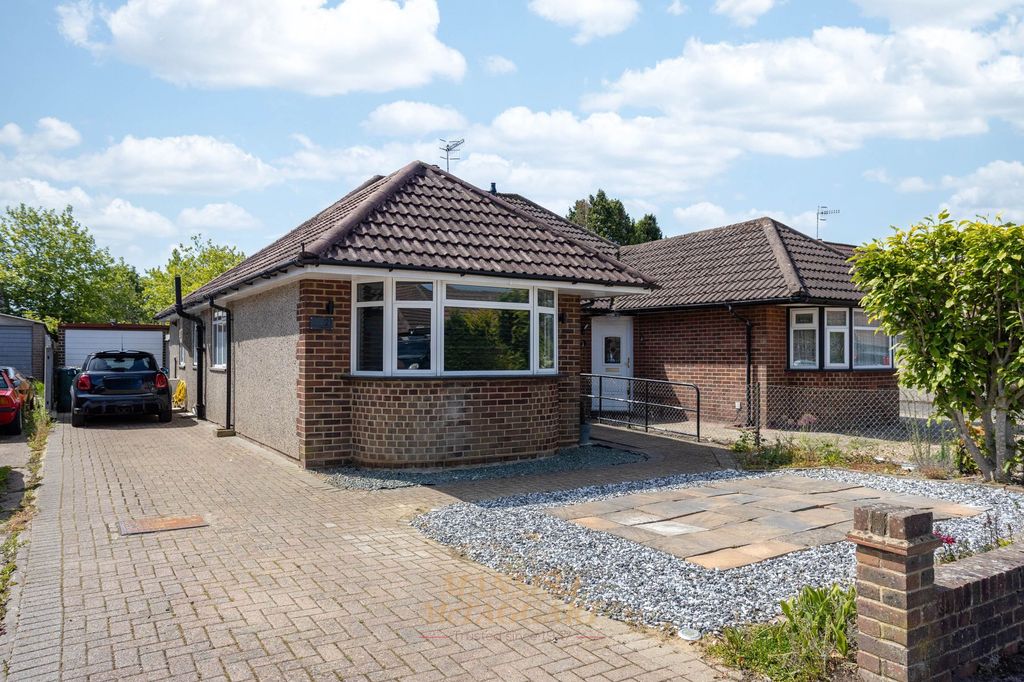 Property photo 1 of 22