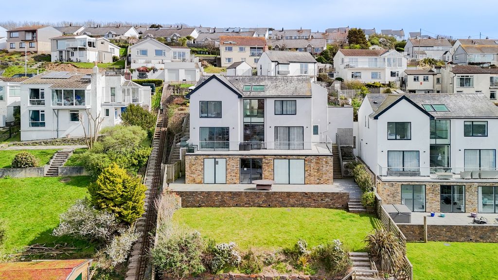Property photo 1 of 16 Tps 01726 217 888-03