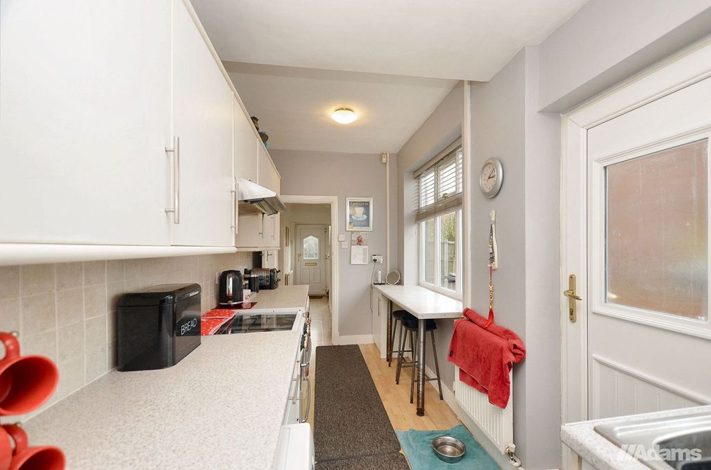 Property photo 3 of 14