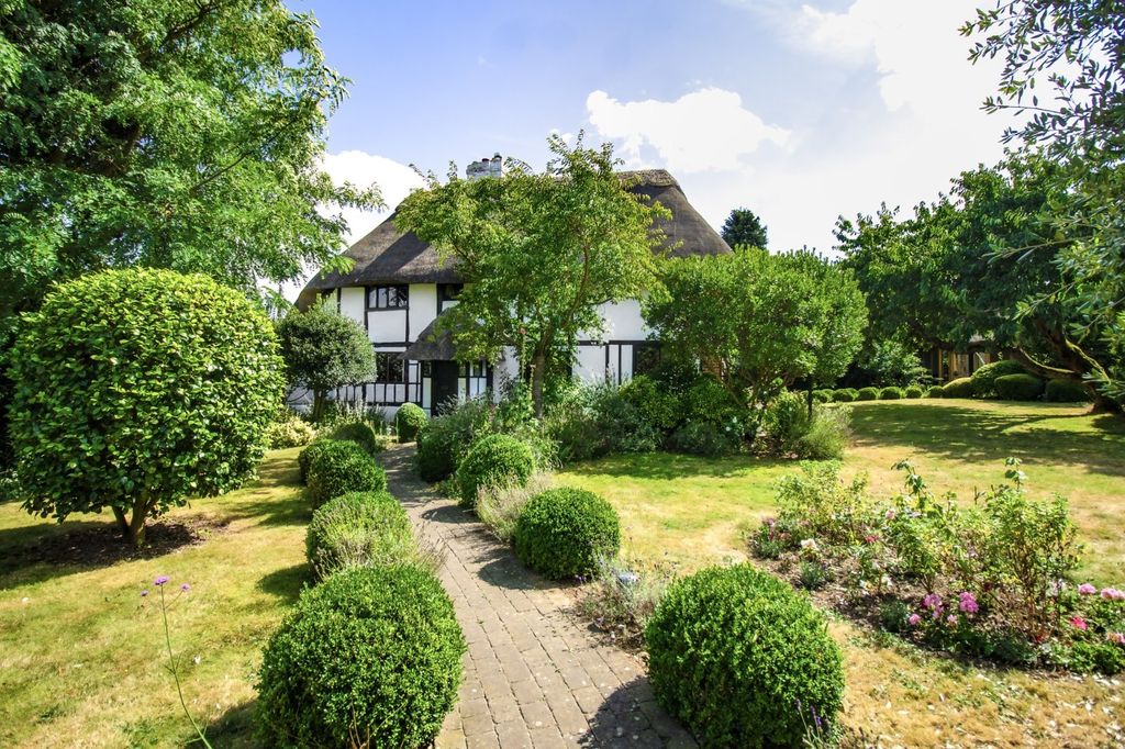 Property photo 1 of 27 Tickham Cottage