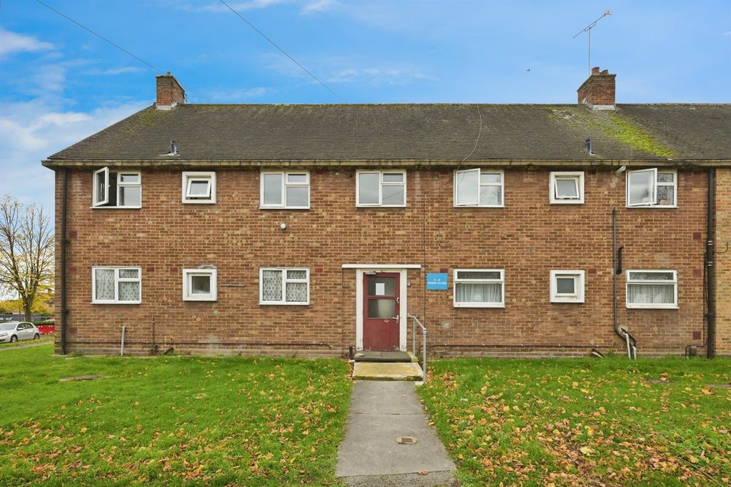 Property photo 3 of 17