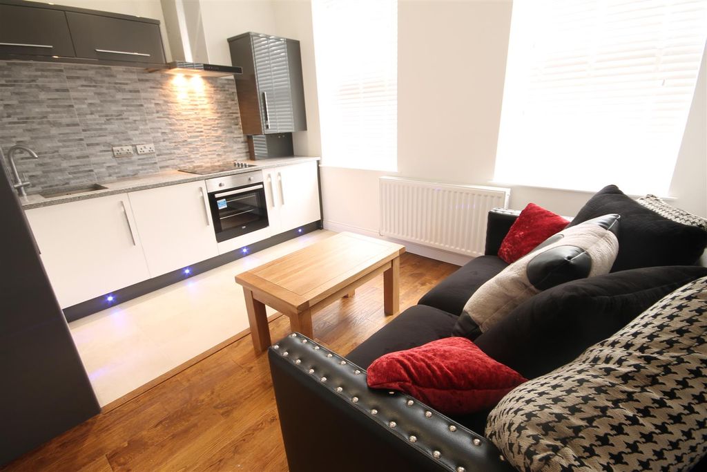 Property photo 1 of 5 1.Jpg