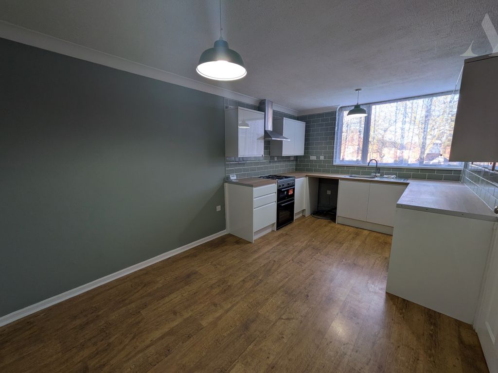 Property photo 3 of 19 Pxl_20260116_130428475