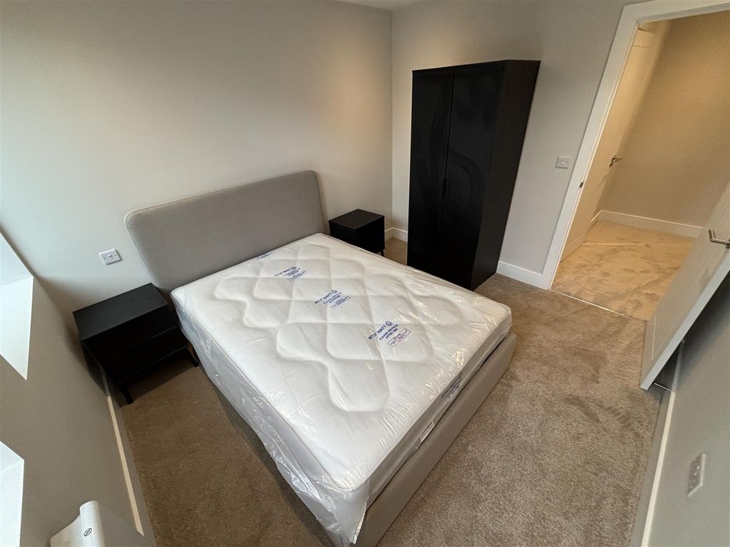 Property photo 3 of 5 Img_2256.Jpg