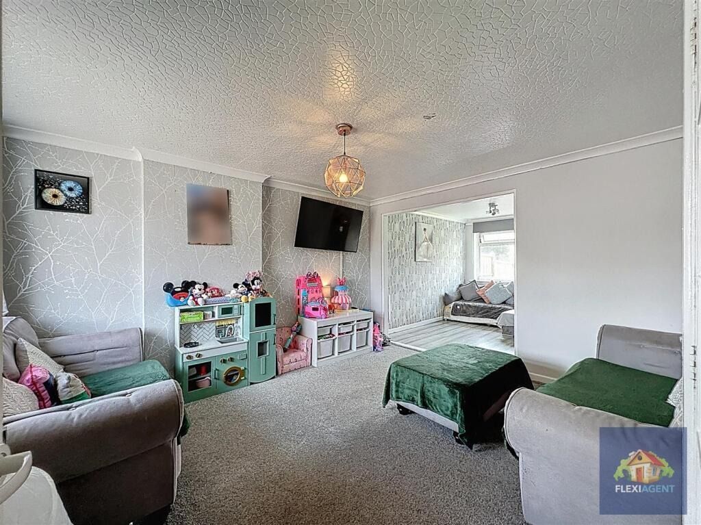 Property photo 3 of 24 4367935