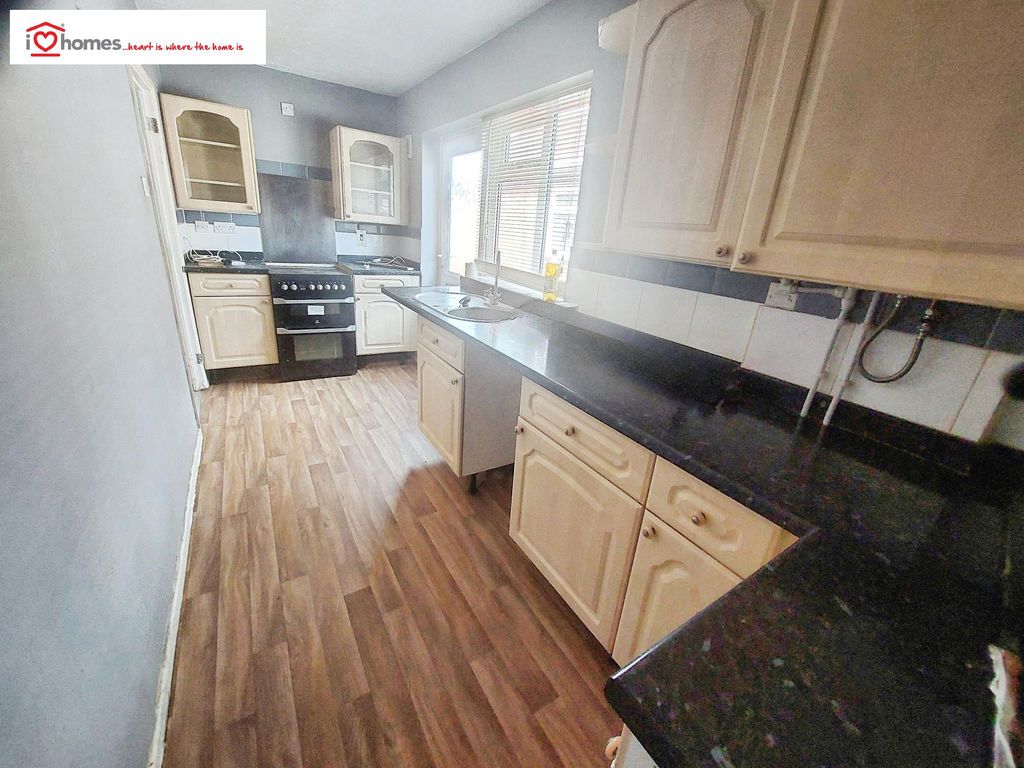 Property photo 2 of 10 Photo 10