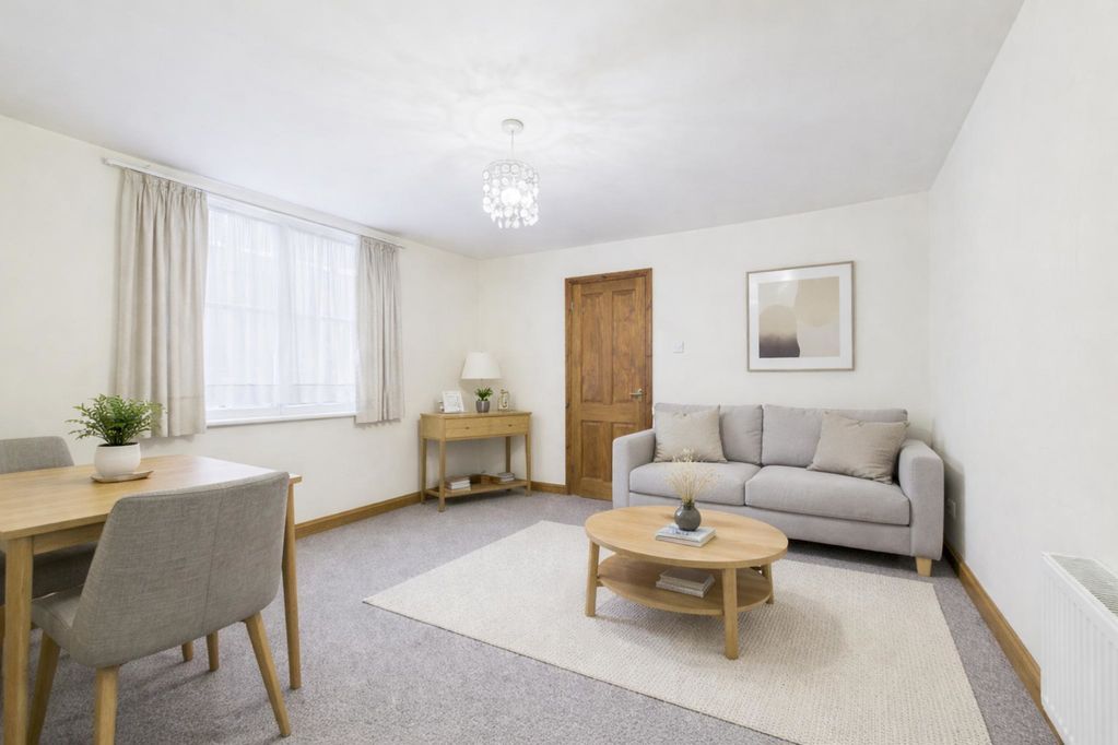 Property photo 2 of 9 Photo 6