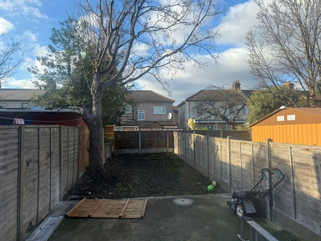 Property photo 3 of 9