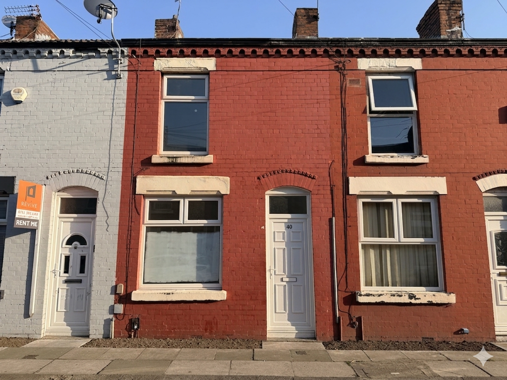 Property photo 1 of 6