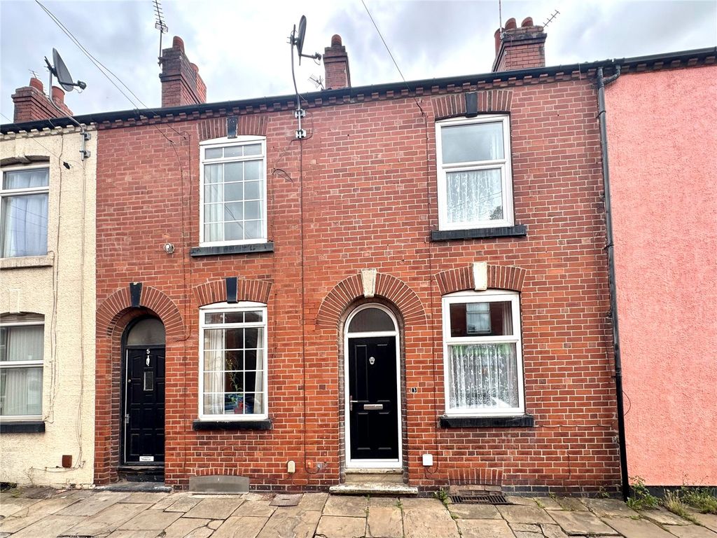 Property photo 1 of 7 Front