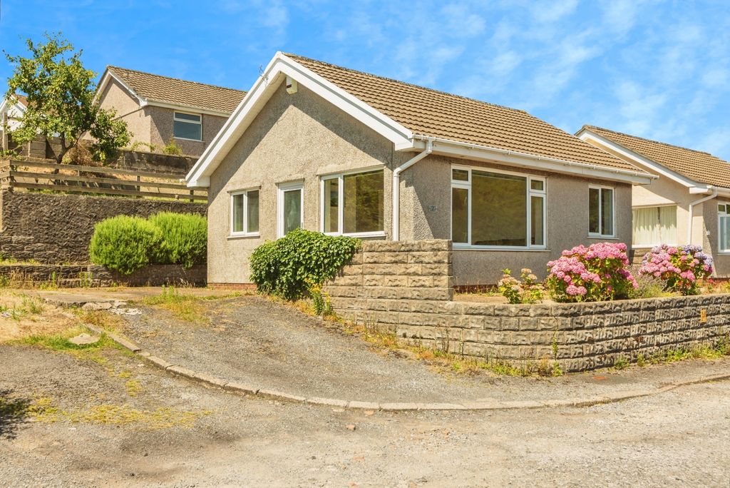 Property photo 1 of 14 Photo