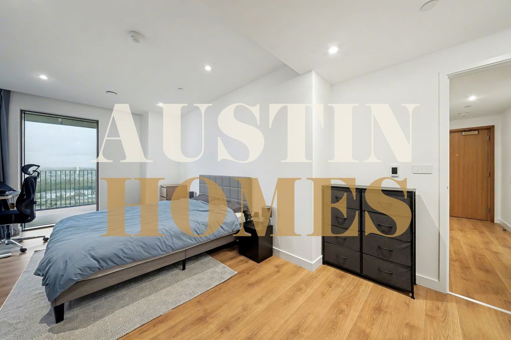 Property photo 3 of 21