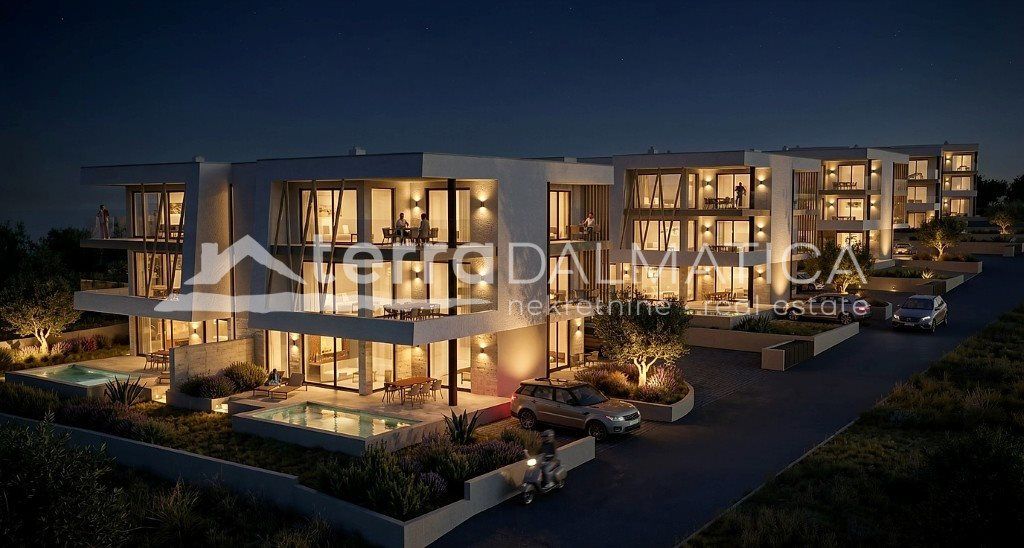 Property photo 1 of 11 Apartment, Tribunj - Ground Floor With Swimming Pool And Spa