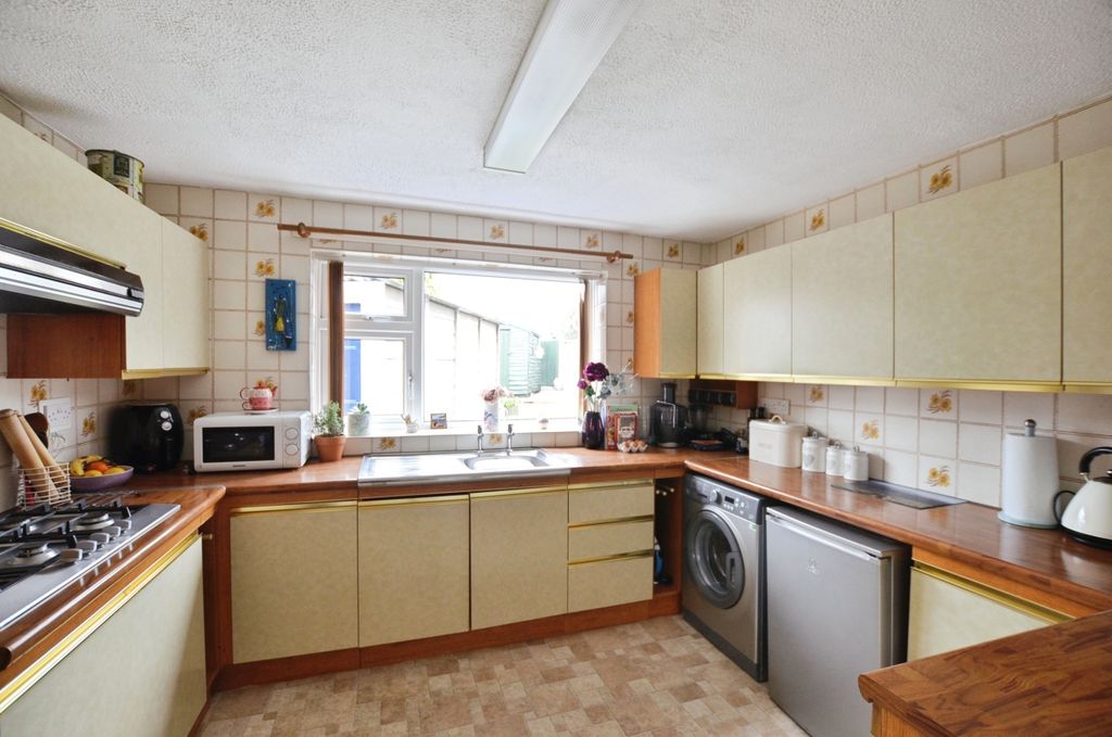 Property photo 3 of 17 0Dffdb31-Img_3660