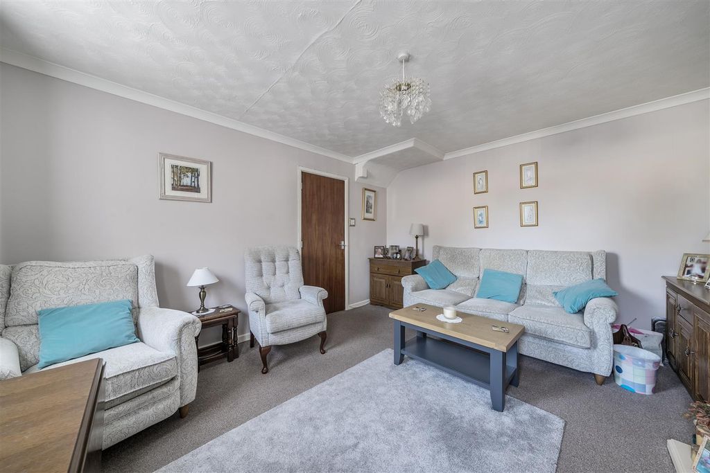 Property photo 3 of 13 1360071-12-68d3B71B7Bda8.Jpg