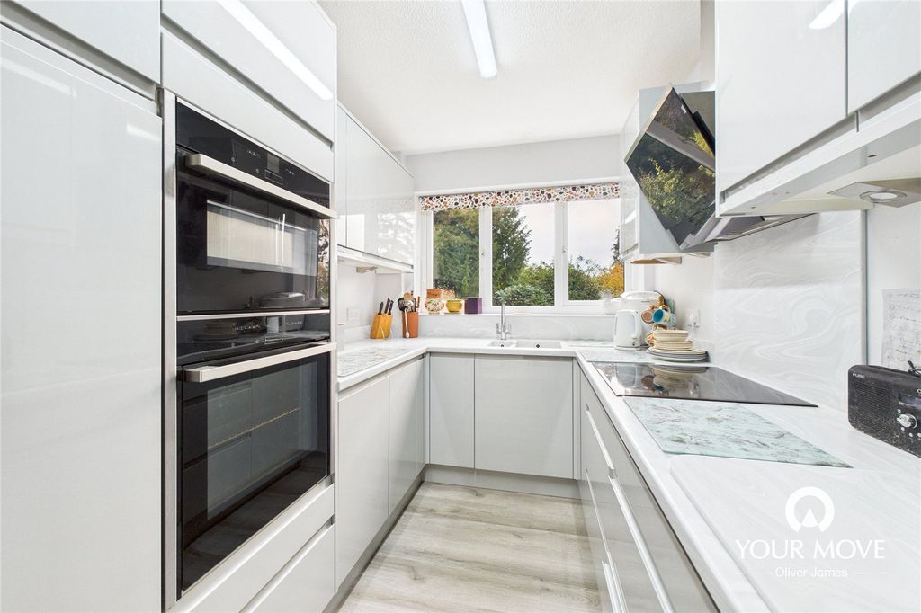 Property photo 2 of 22 Picture No. 02