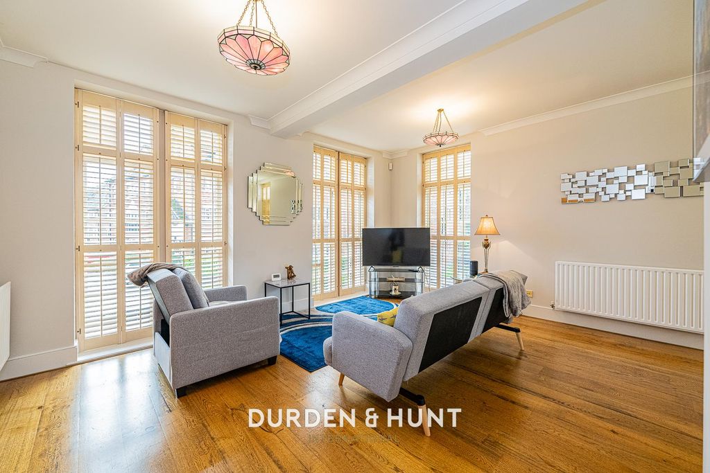 Property photo 2 of 29 Victory-18.Jpg