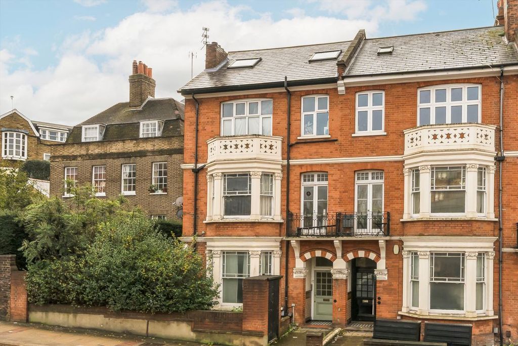 Property photo 1 of 4