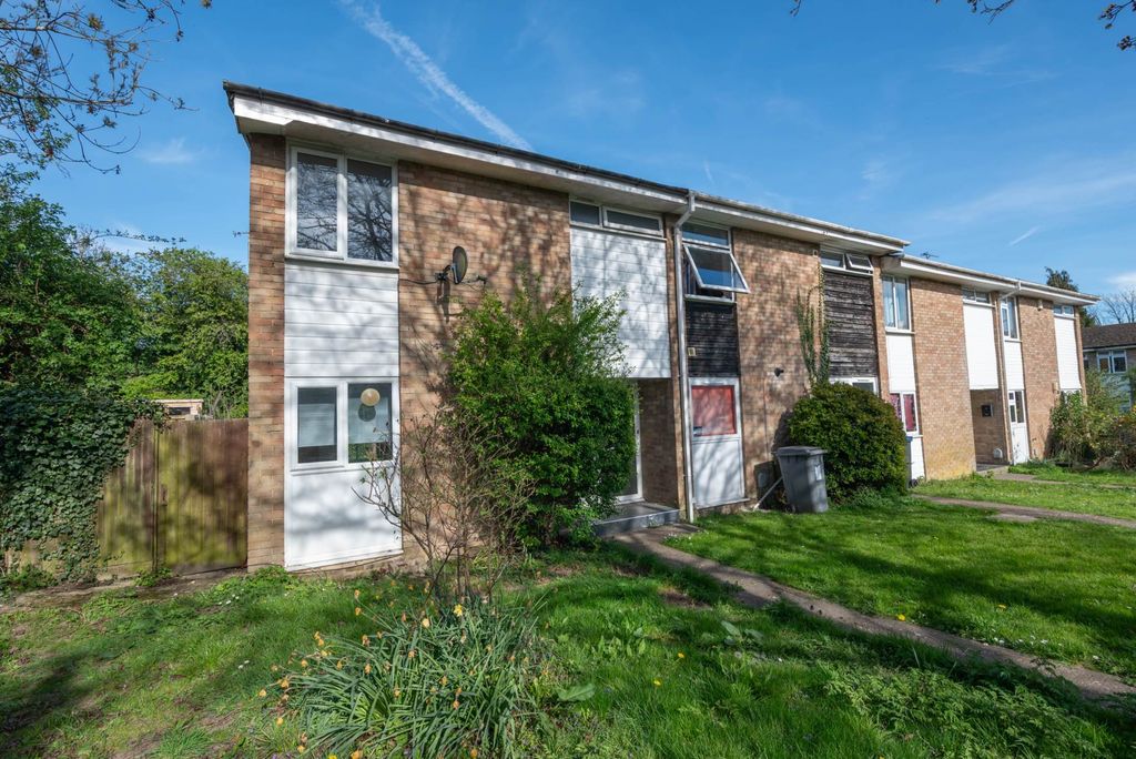 Property photo 1 of 11