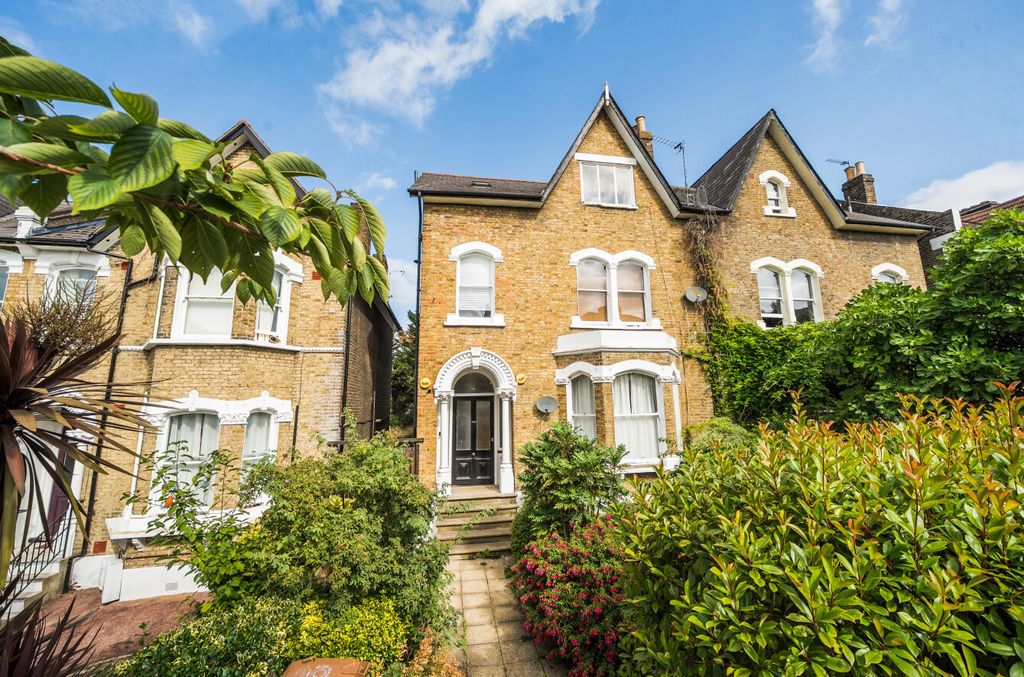 Property photo 1 of 16 1494064-16-6A54A5...