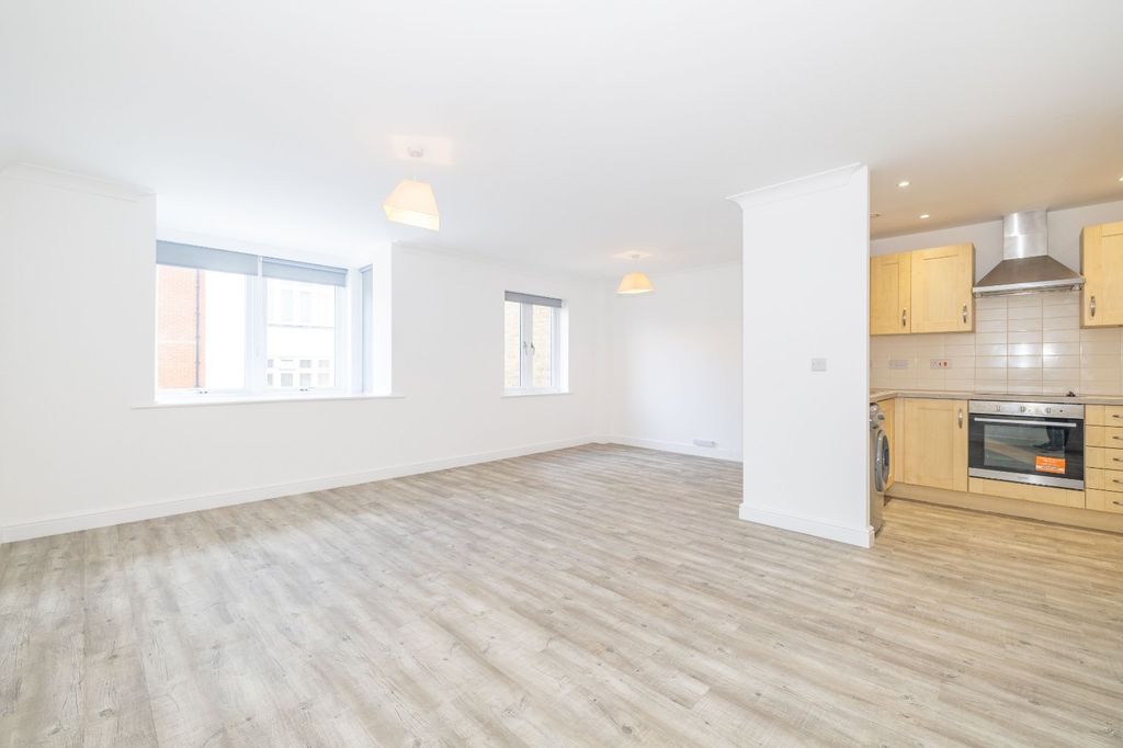 Property photo 2 of 8 Picture 2