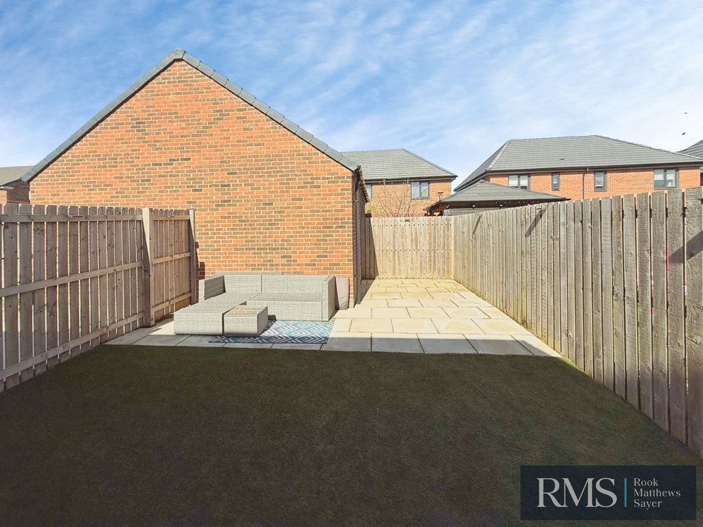 Property photo 3 of 14 Photo 12