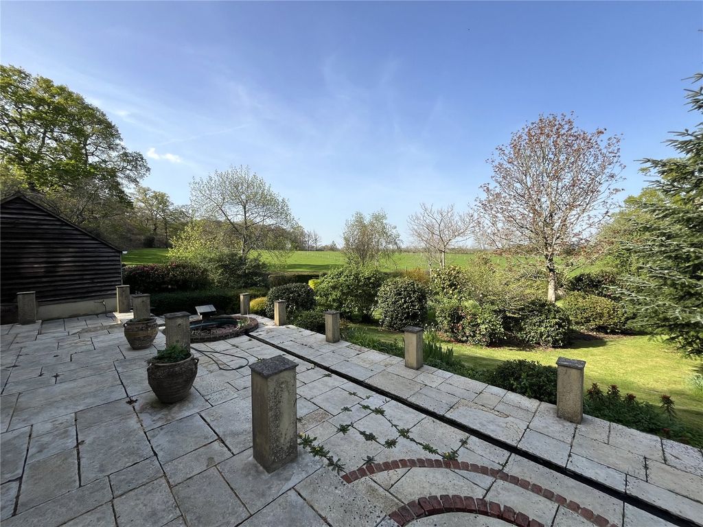 Property photo 2 of 31 Picture No. 02