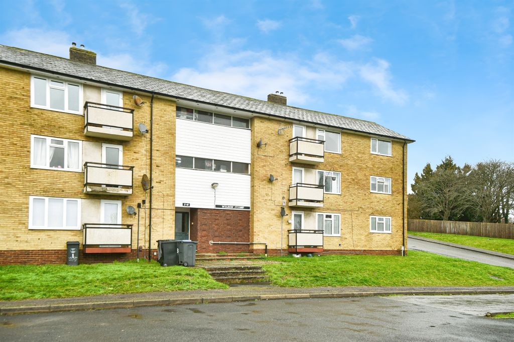 Property photo 1 of 12