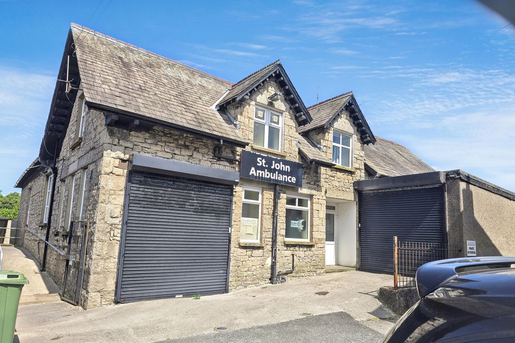 Property photo 1 of 13 St John Ambulance, Sandes Avenue, Kendal La9 4Ll