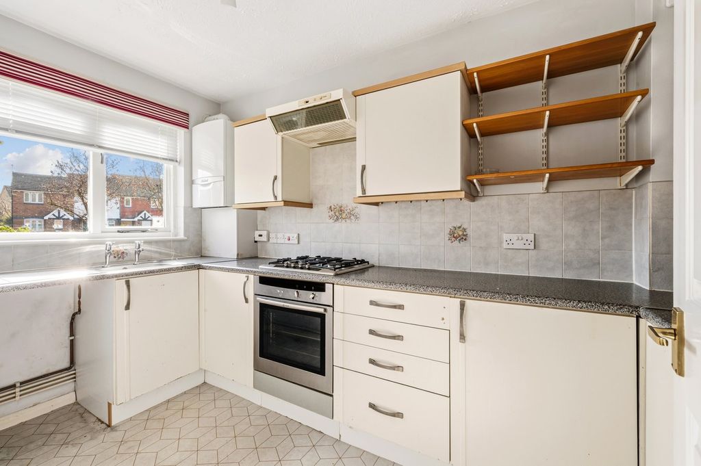 Property photo 3 of 15