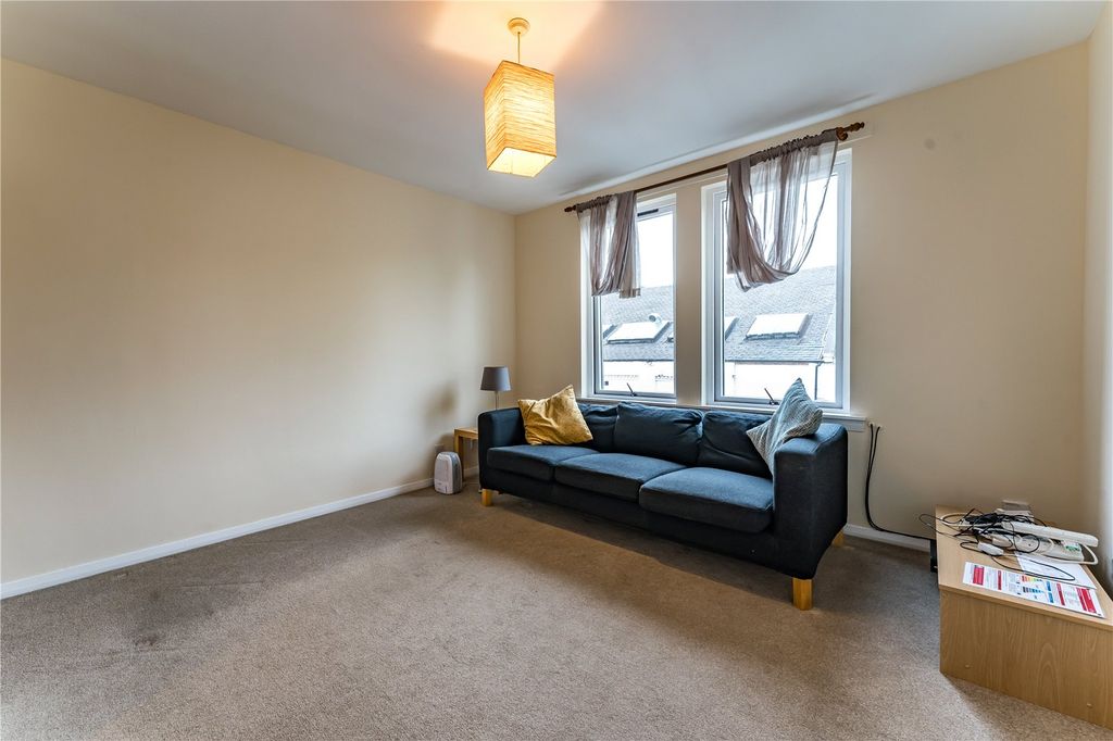 Property photo 2 of 16 Picture No. 09