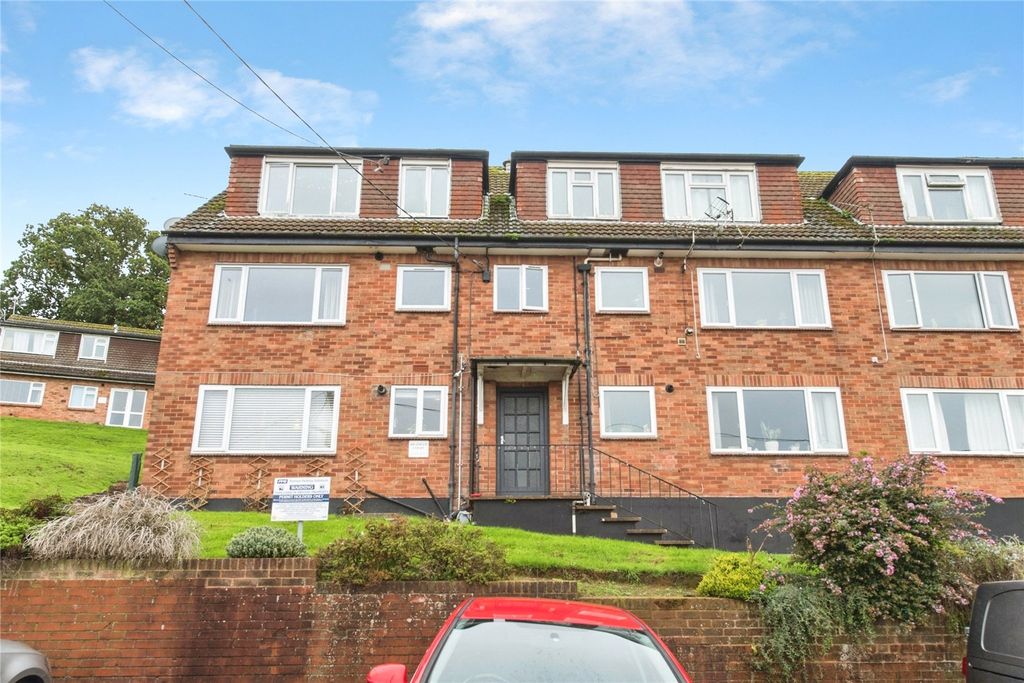 Property photo 1 of 14 Picture No. 01