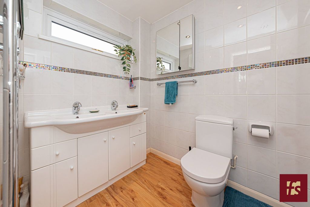 Additional image 28 of 4 bed detached house for saleThe Avenue, Crowthorne, Berkshire RG45
