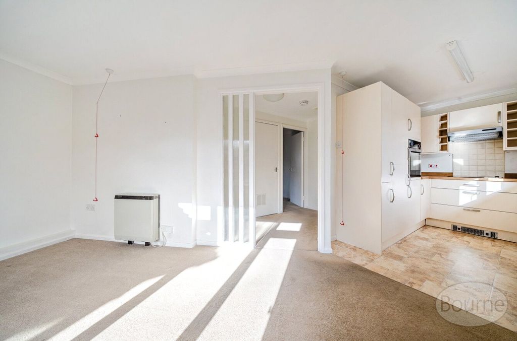 Property photo 3 of 20 Picture No. 14