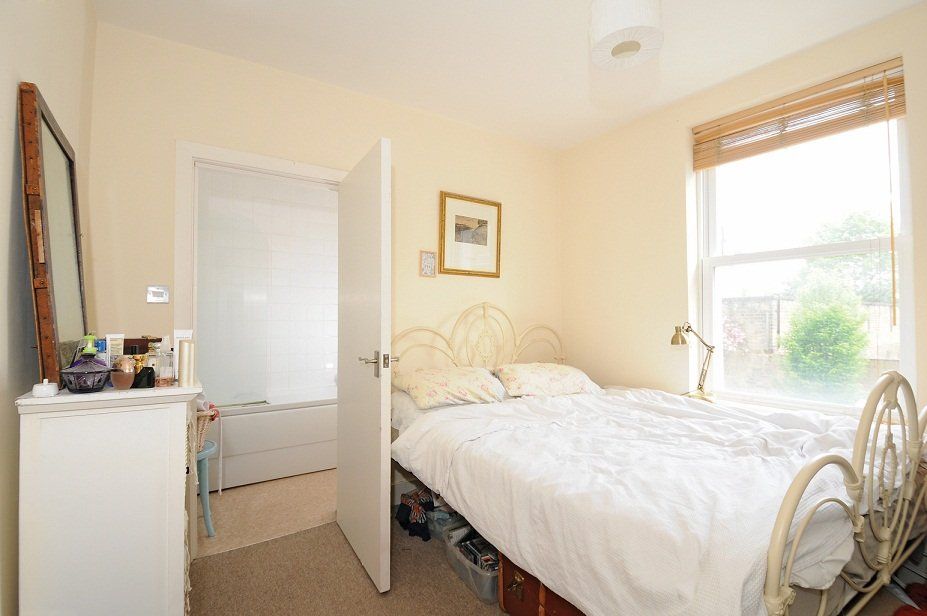 Property photo 3 of 5 Picture No. 11