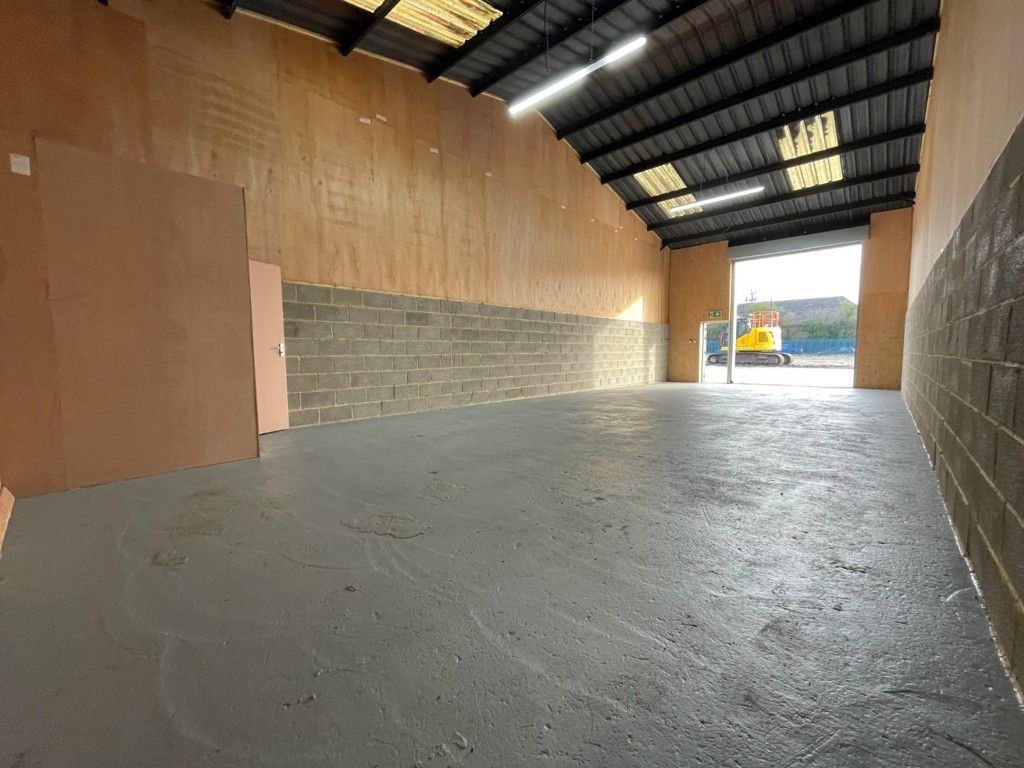 Property photo 3 of 7 Photo 4