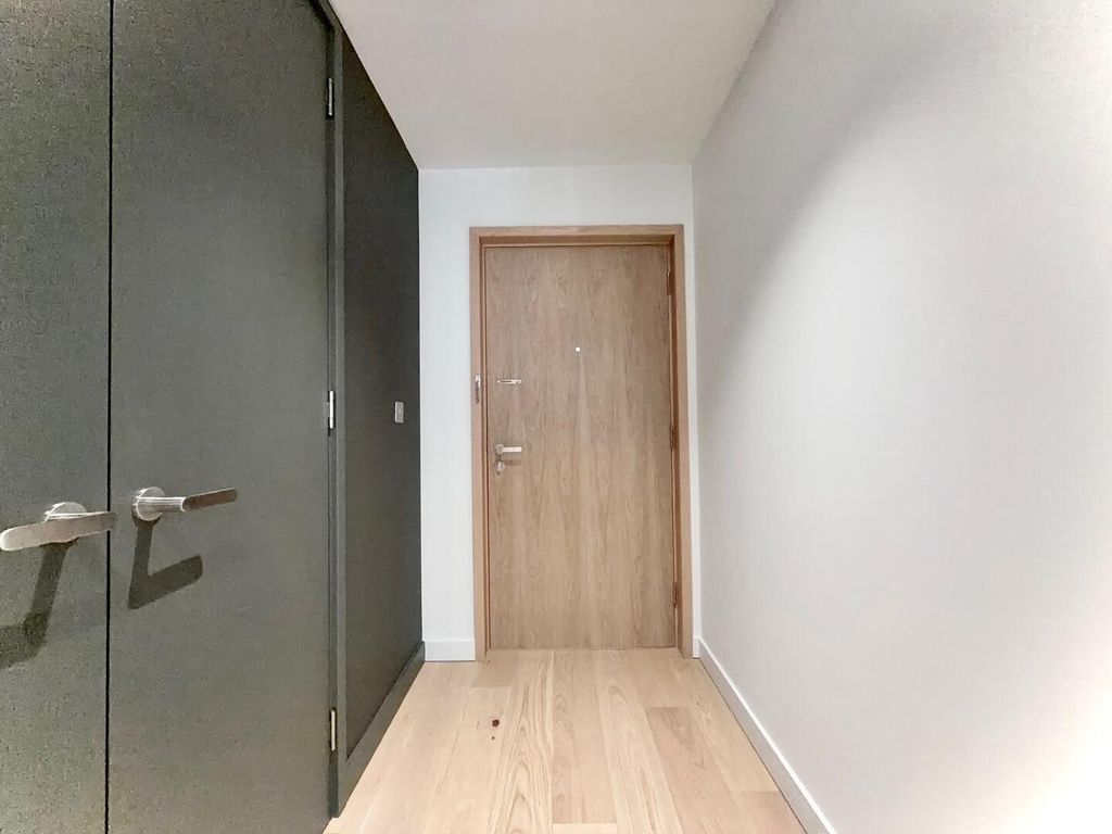 Property photo 1 of 22 Hallway