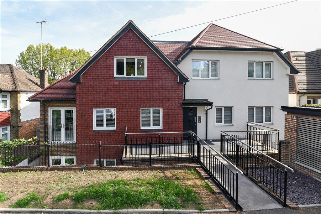 Property photo 1 of 10 External (Web)
