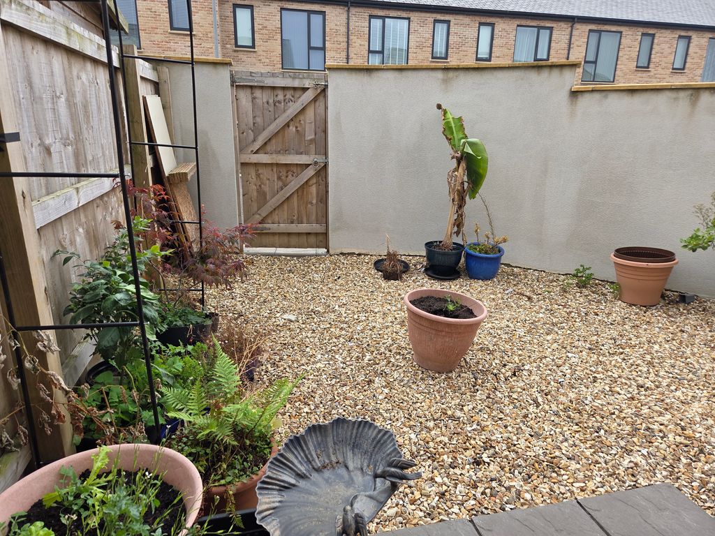 Property photo 1 of 3